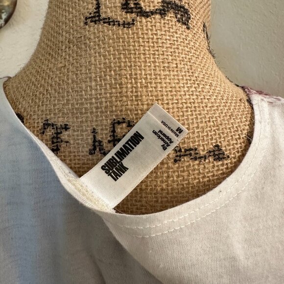 Bold Graphic Sublimation Tank Top – NWOT - Size M - Picture 4 of 4